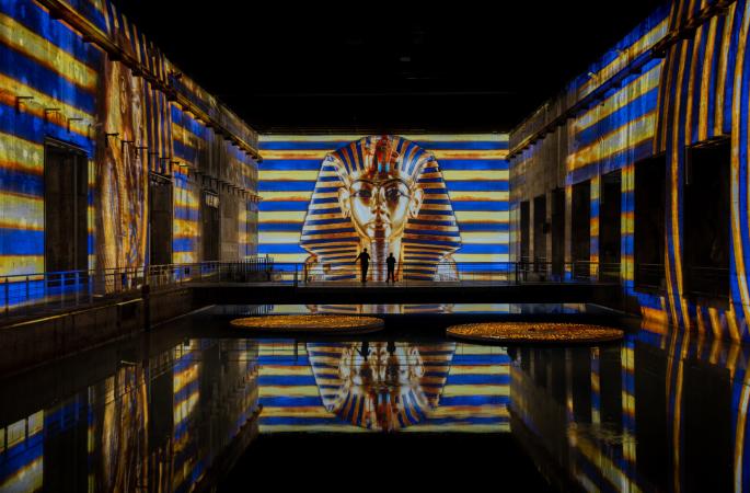 toutankhamon bandes bleu or reflets eau